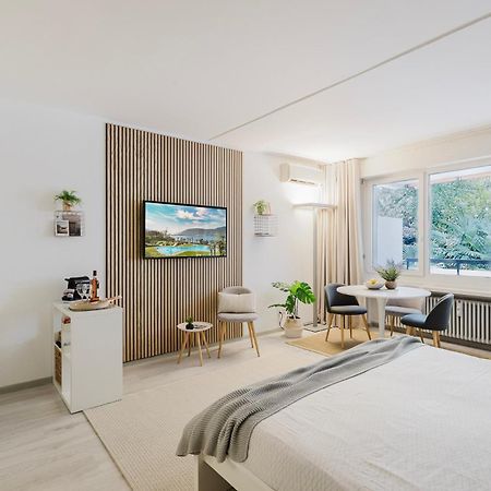 Luganersee, Pool, Strand, Parkplatz, Suite 204 Bissone Eksteriør billede