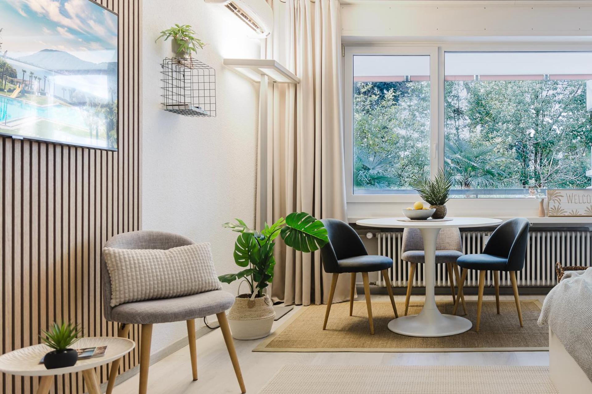 Luganersee, Pool, Strand, Parkplatz, Suite 204 Bissone Eksteriør billede