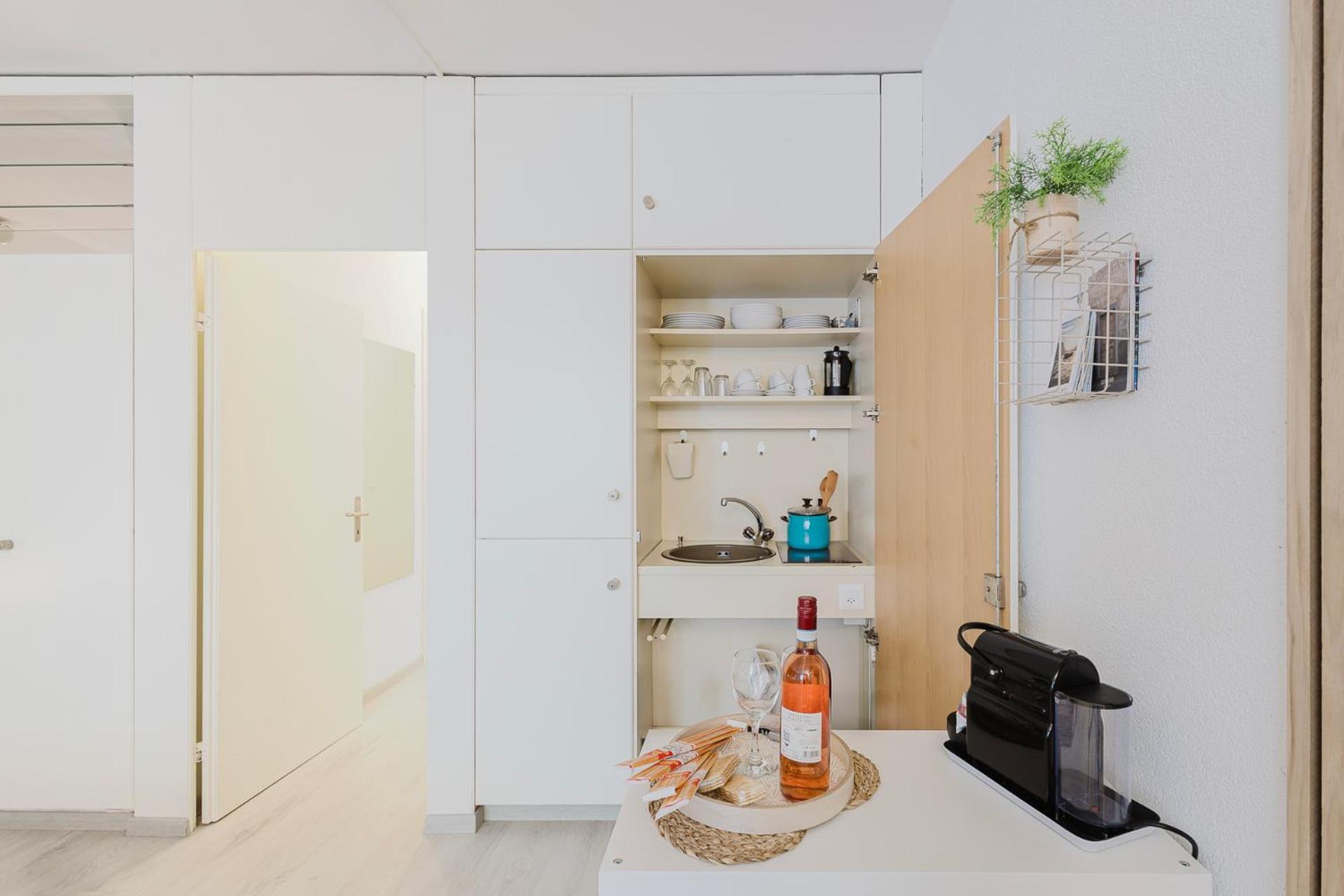 Luganersee, Pool, Strand, Parkplatz, Suite 204 Bissone Eksteriør billede